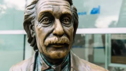 personajes-historicos-Einstein